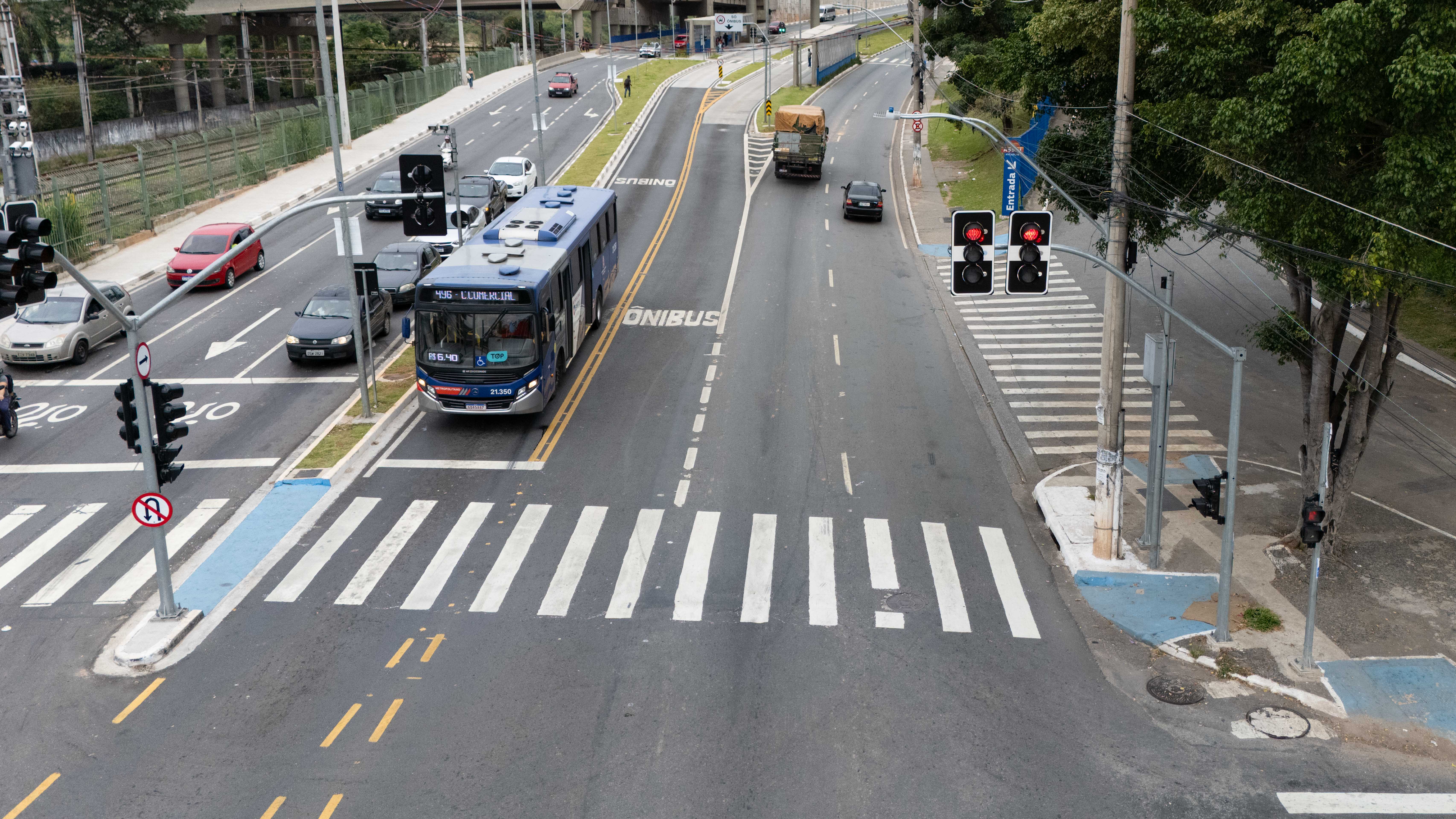 Sinalização para Polos Geradores de Tráfego