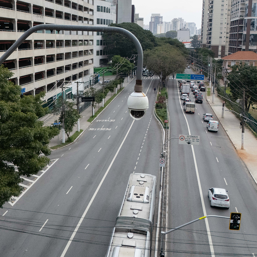 Segurança<br />
além da via